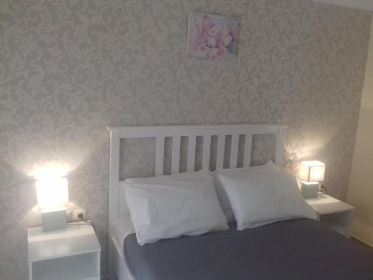 Apartment In Argostoli With Stunning Sea Views 外观 照片
