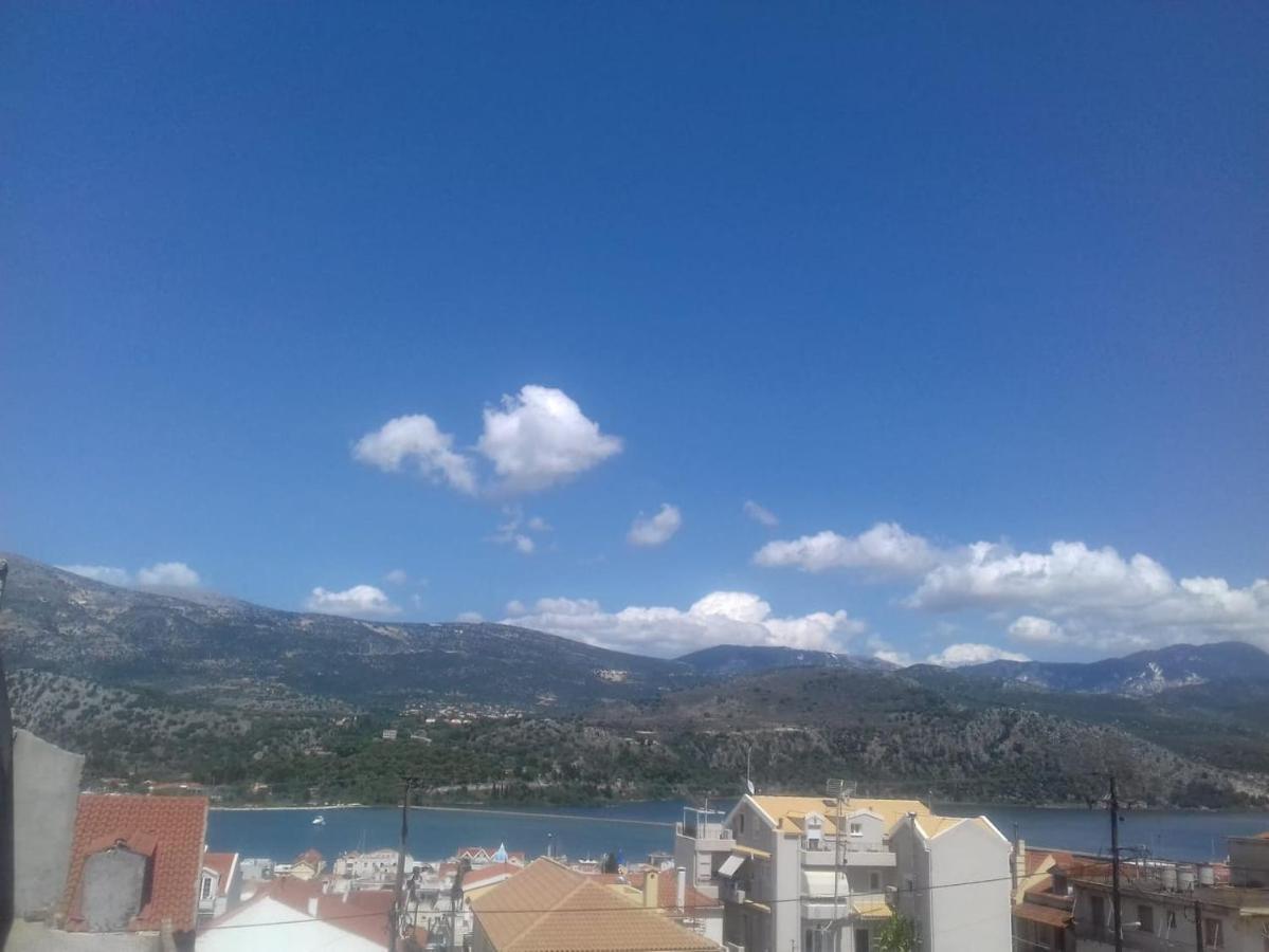 Apartment In Argostoli With Stunning Sea Views 外观 照片